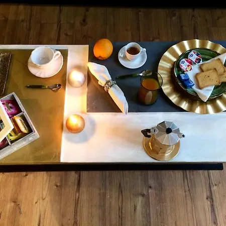 Jill&jade's شقة كومو